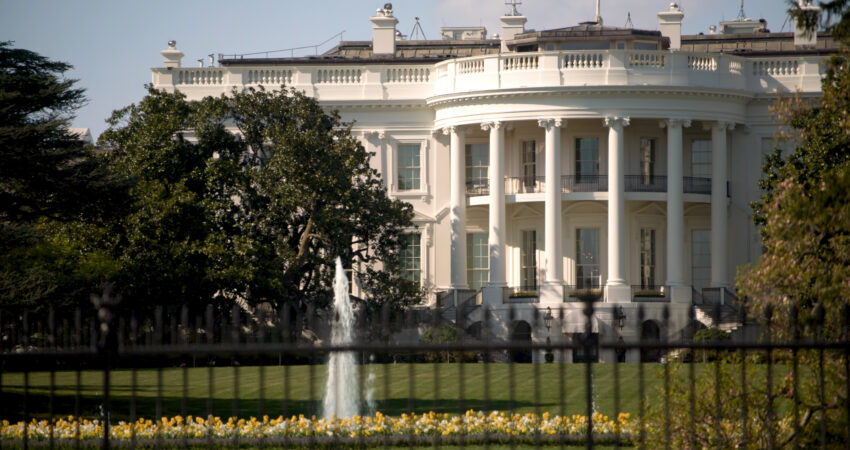 White House exterior photo